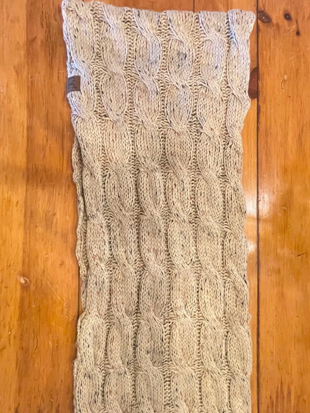 Girlie Girl cozy cable